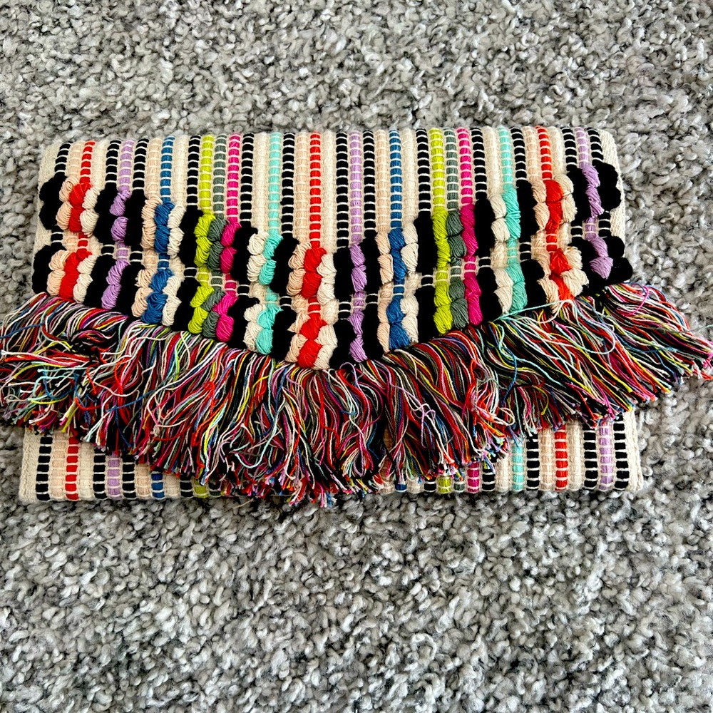 Stella & Dot Taj Clutch
